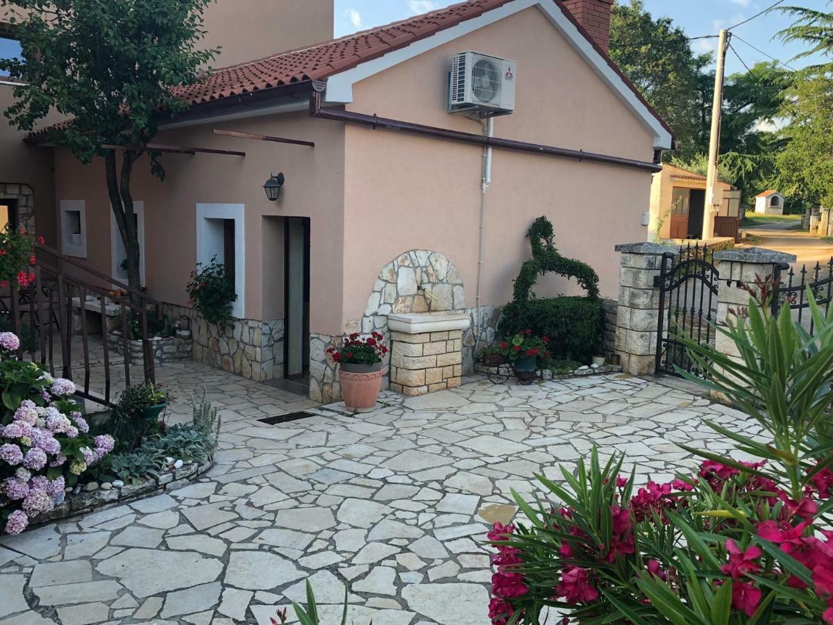 Ferienwohnung Teta Jana Smoljanci Exterior foto